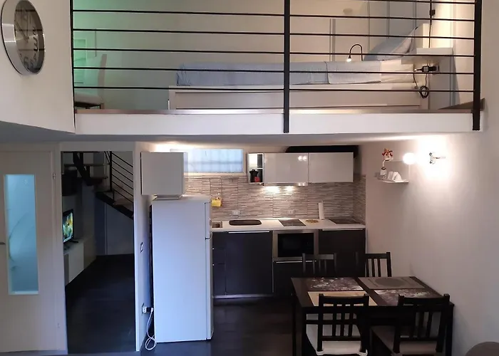 Sara's アパート サンレモ